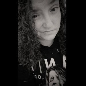 Meet your Posher, Amanda